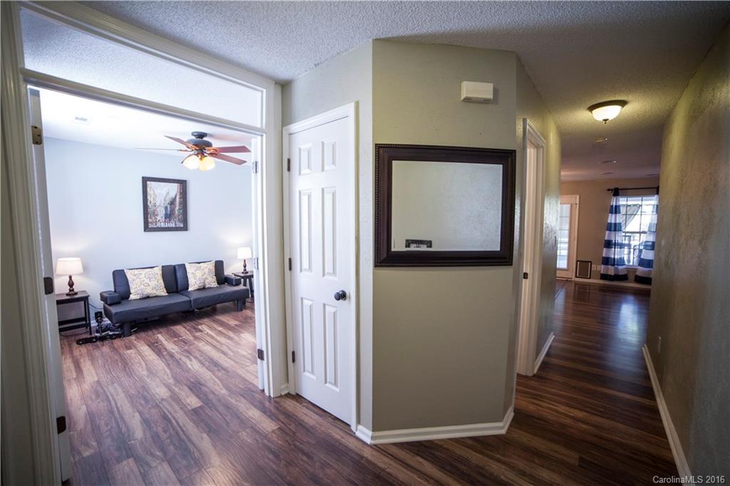 508 Red Oak Court Tega Cay, SC 29708 - Photo 4 of 15 Gallery Image 4