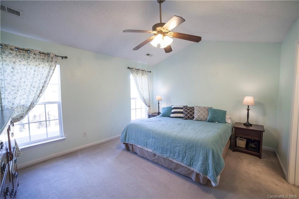 508 Red Oak Court Tega Cay, SC 29708 - Photo 9 of 15 Gallery Image 9