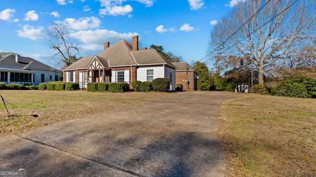 $279,000 | 104 West 3rd Avenue, Buena Vista, GA 31803