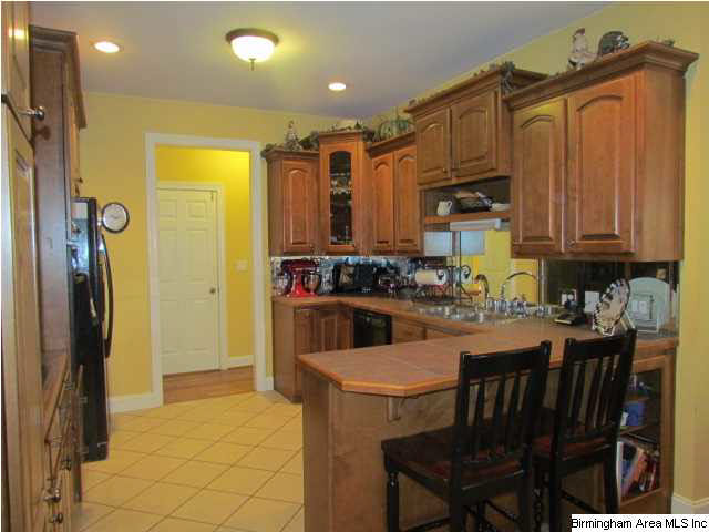 6920 Deer Haven Road Pinson, AL 35126 - Photo 3 of 30
