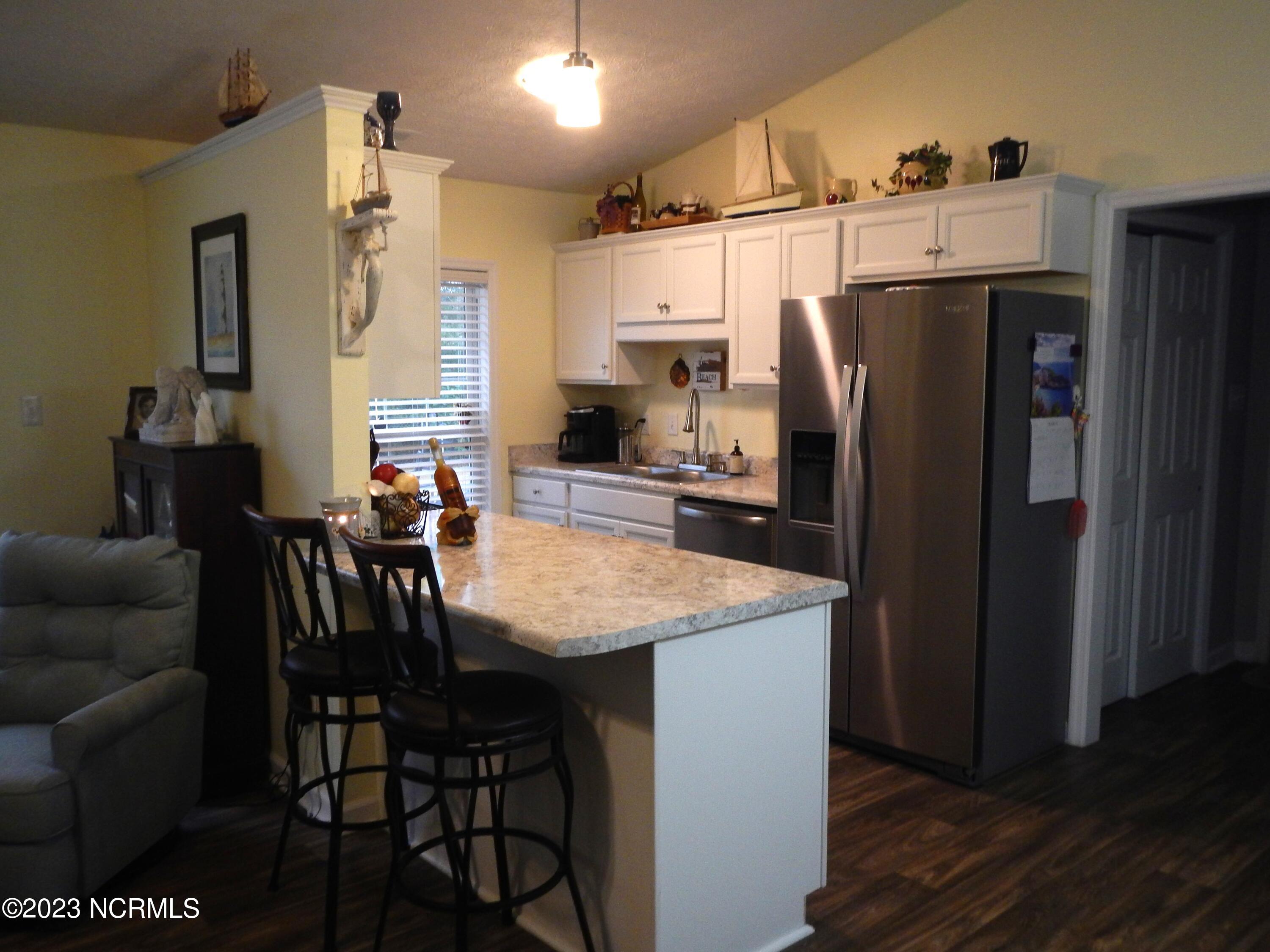 128 Shipman Road Havelock, NC 28532 - Photo 8 of 42 DSCN4428