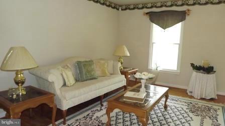 5100 Dickerson Road Partlow, VA 22534 - Photo 10 of 29 Living Room