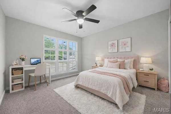 $332,200 | 203 Jimmy H Drive, Jonesburg, MO 63351