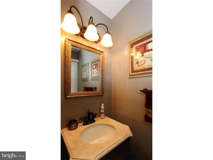 1 Buttonwood Road Stratford, NJ 08084 - Photo 8 of 18