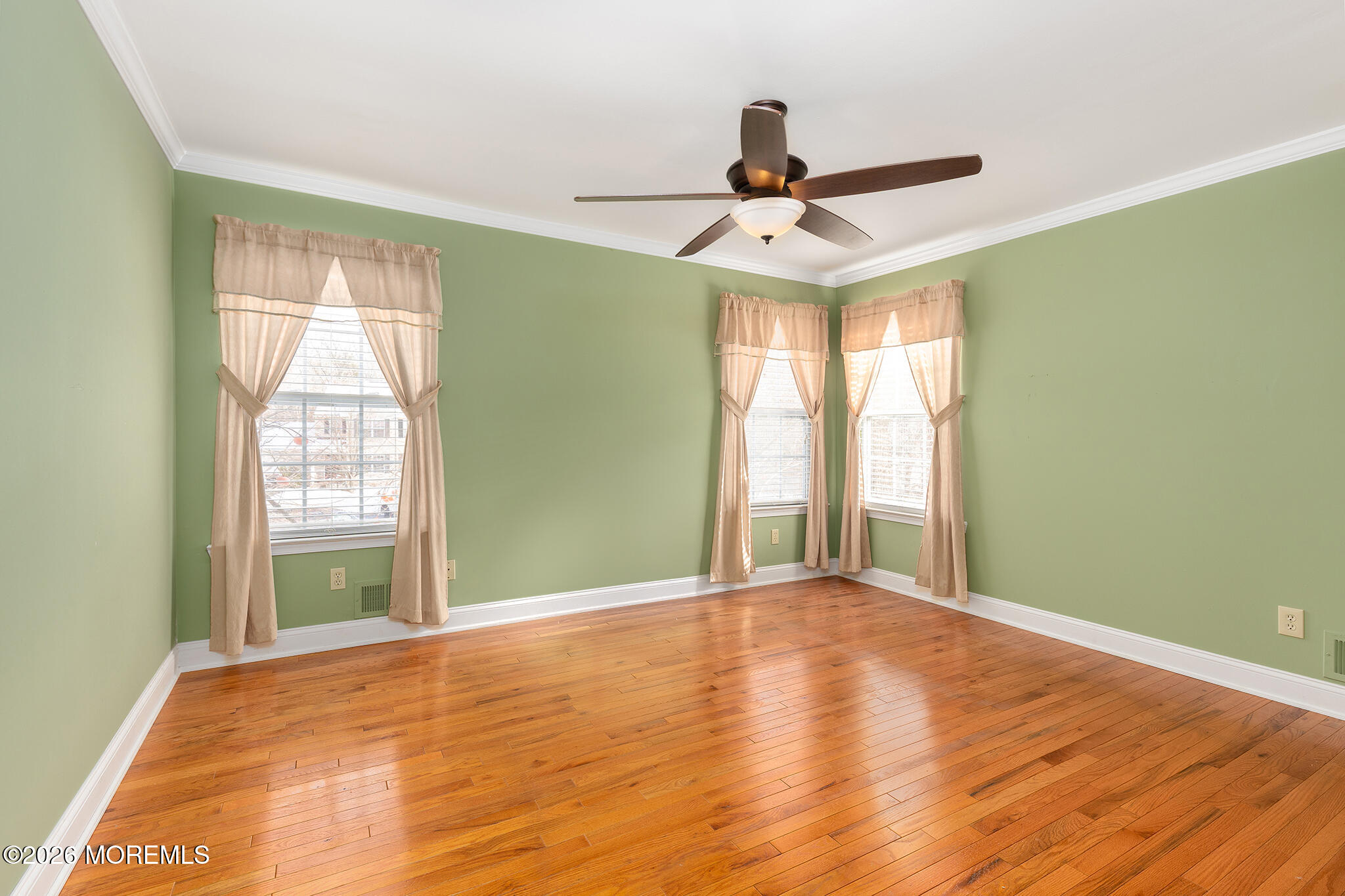 18 Rutgers Drive Howell, NJ 07731 - Photo 18 of 40 2025_12-17_18_Rutgers_Drive_Howell_Jenni