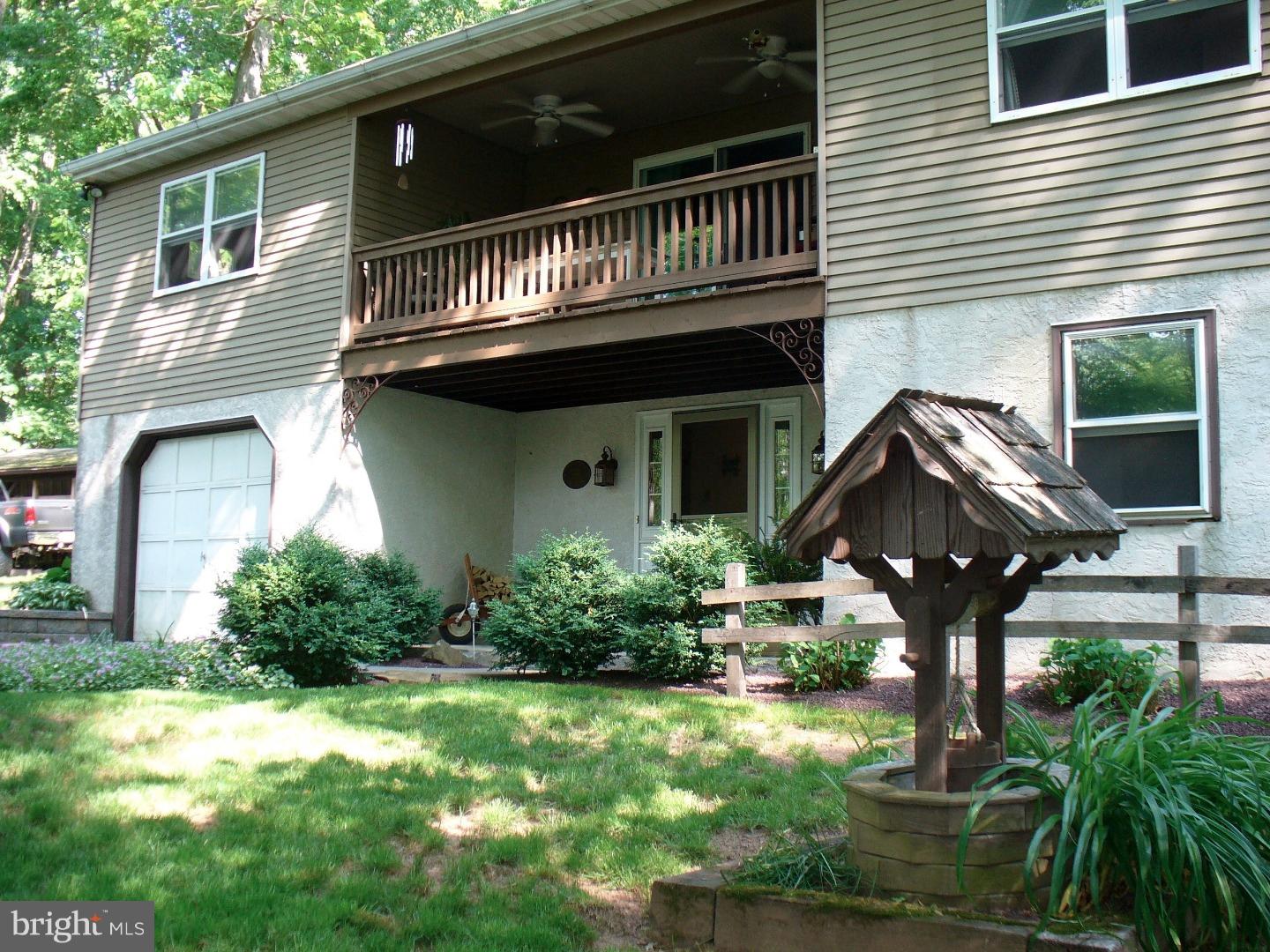 135 Reller Road Green Lane, PA 18054 - Photo 2 of 25 Exterior Front