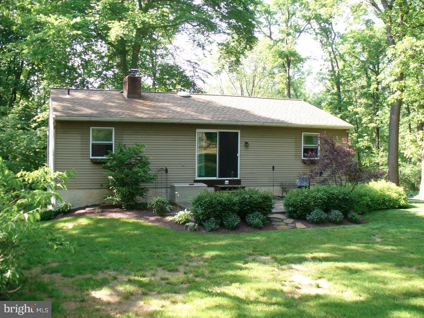 135 Reller Road Green Lane, PA 18054 - Photo 17 of 25 Exterior Back