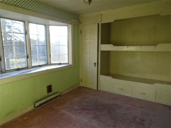 33 Barre Paxton Road Rutland, MA 01543 - Photo 11 of 17