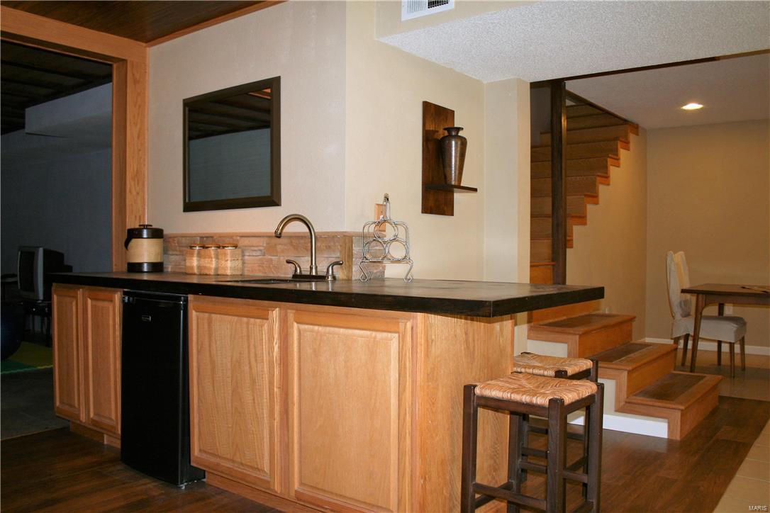 755 Schwarz Road Edwardsville, IL 62025 - Photo 21 of 30 Gallery Image 21
