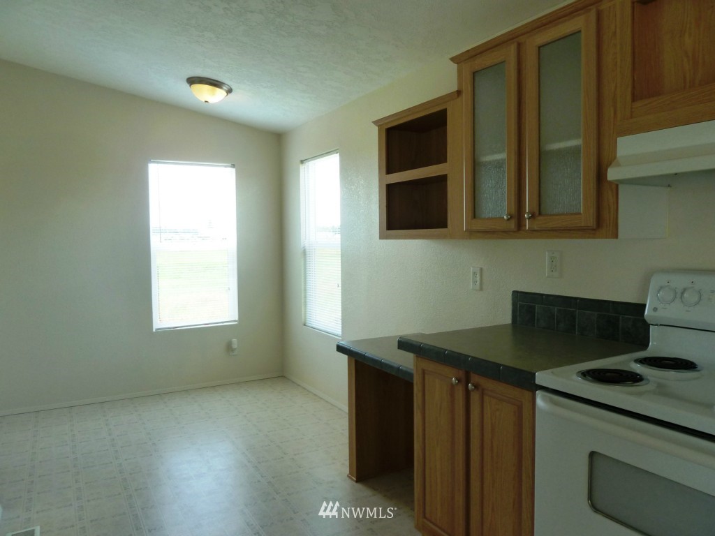 4414 180th Way Southwest Rochester, WA 98579 - Photo 10 of 15