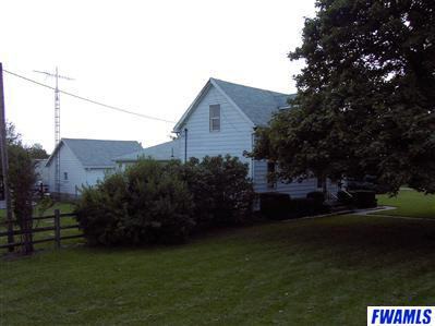 5808 Gustin Road Woodburn, IN 46797 - Photo 2 of 8