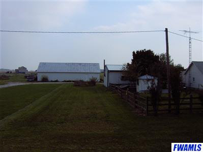 5808 Gustin Road Woodburn, IN 46797 - Photo 3 of 8