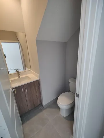 $2,400 | 5860 Agostino Way, Unit 5860, Ave Maria, FL 34142