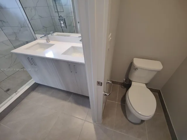 $2,400 | 5860 Agostino Way, Unit 5860, Ave Maria, FL 34142