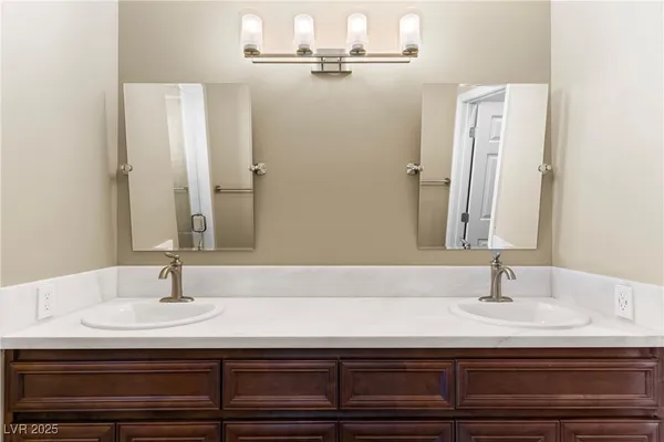 $415,000 | 21 Via Mantova, Unit 3, Henderson, NV 89011