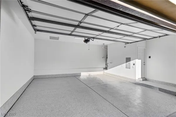 $415,000 | 21 Via Mantova, Unit 3, Henderson, NV 89011