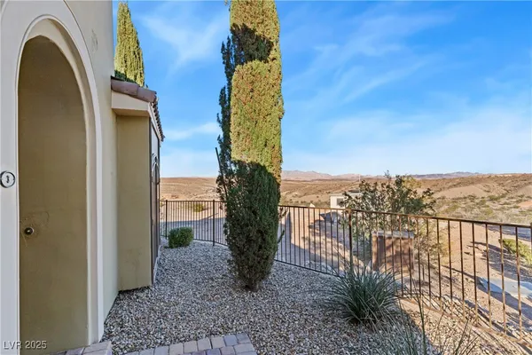 $415,000 | 21 Via Mantova, Unit 3, Henderson, NV 89011