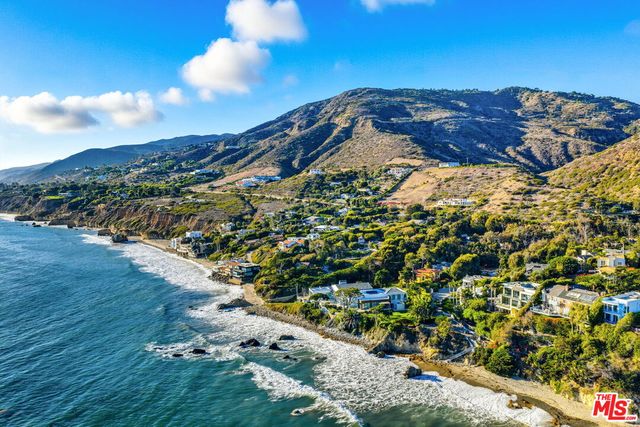 $999,000 | 31888 Sea Level Drive, Malibu, CA 90265