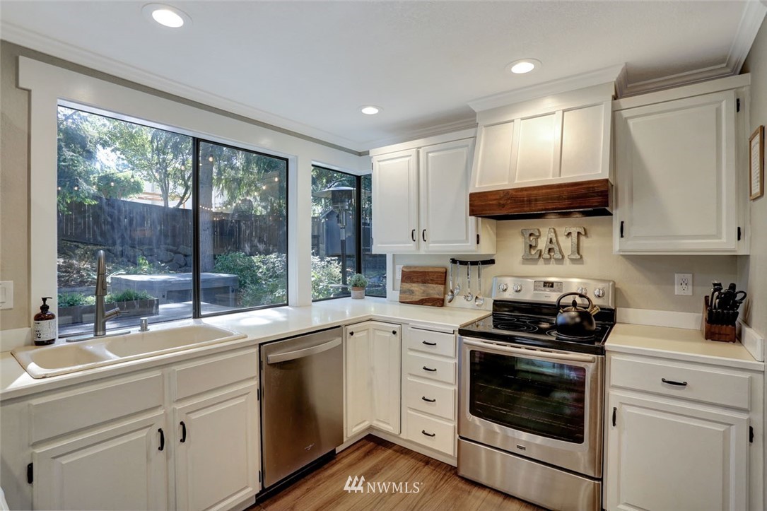 16007 Southeast 169th Place Renton, WA 98058 - Photo 13 of 37 Gallery Image 13