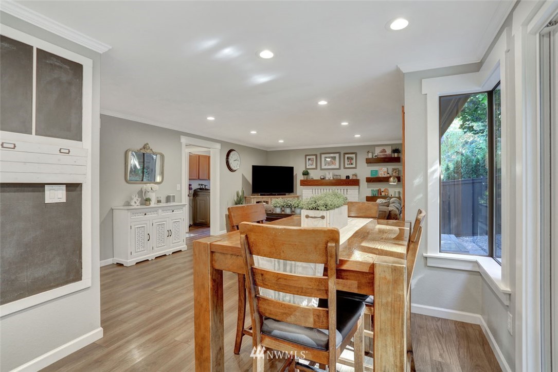 16007 Southeast 169th Place Renton, WA 98058 - Photo 15 of 37 Gallery Image 15