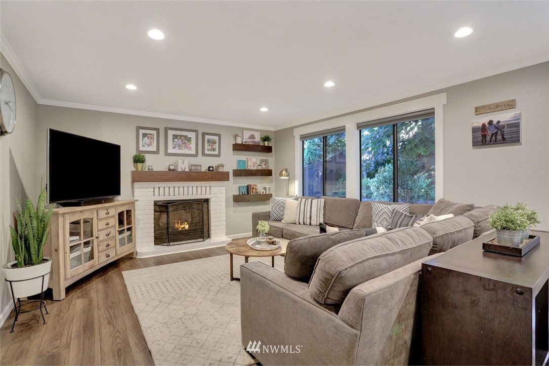 16007 Southeast 169th Place Renton, WA 98058 - Photo 17 of 37 Gallery Image 17