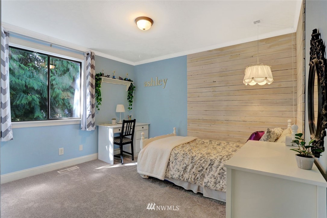16007 Southeast 169th Place Renton, WA 98058 - Photo 29 of 37 Gallery Image 29