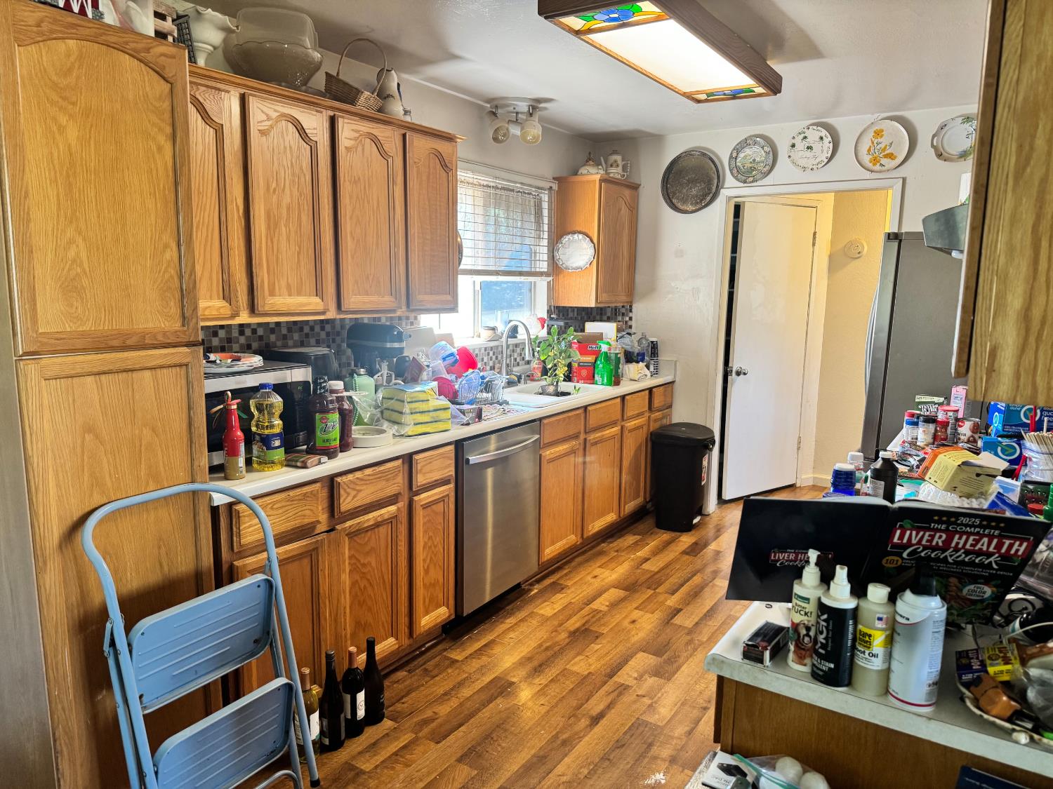 13080 Lone Star Road Auburn, CA 95602 - Photo 7 of 14 a kitchen with a sink appliances and cabinets