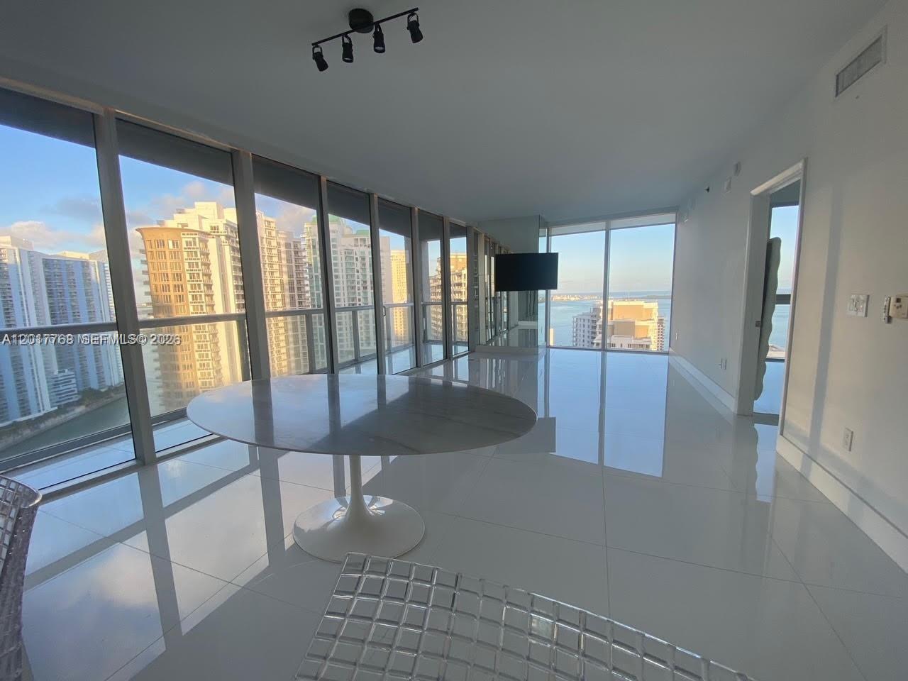 495 Brickell Avenue, Unit 2902 Miami, FL 33131 - Photo 7 of 30