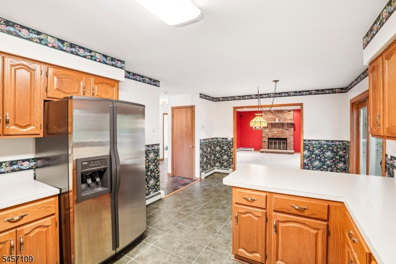 9 Ross Road Stanhope, NJ 07874 - Photo 6 of 41 Gallery Image 6