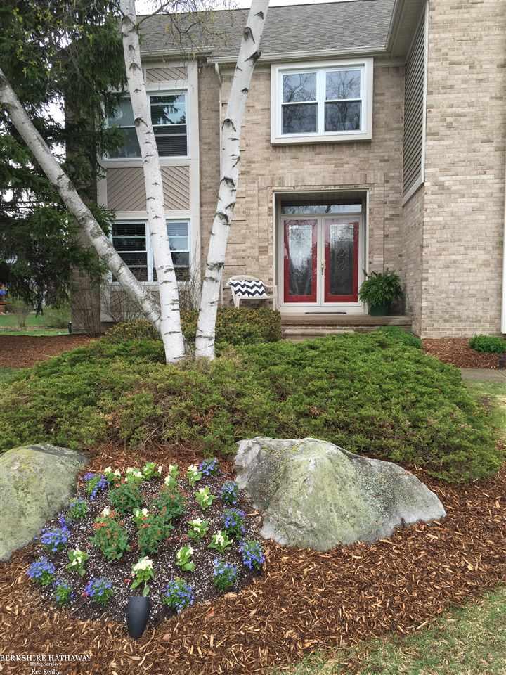 1181 Cobridge Court Rochester Hills, MI 48306 - Photo 3 of 50