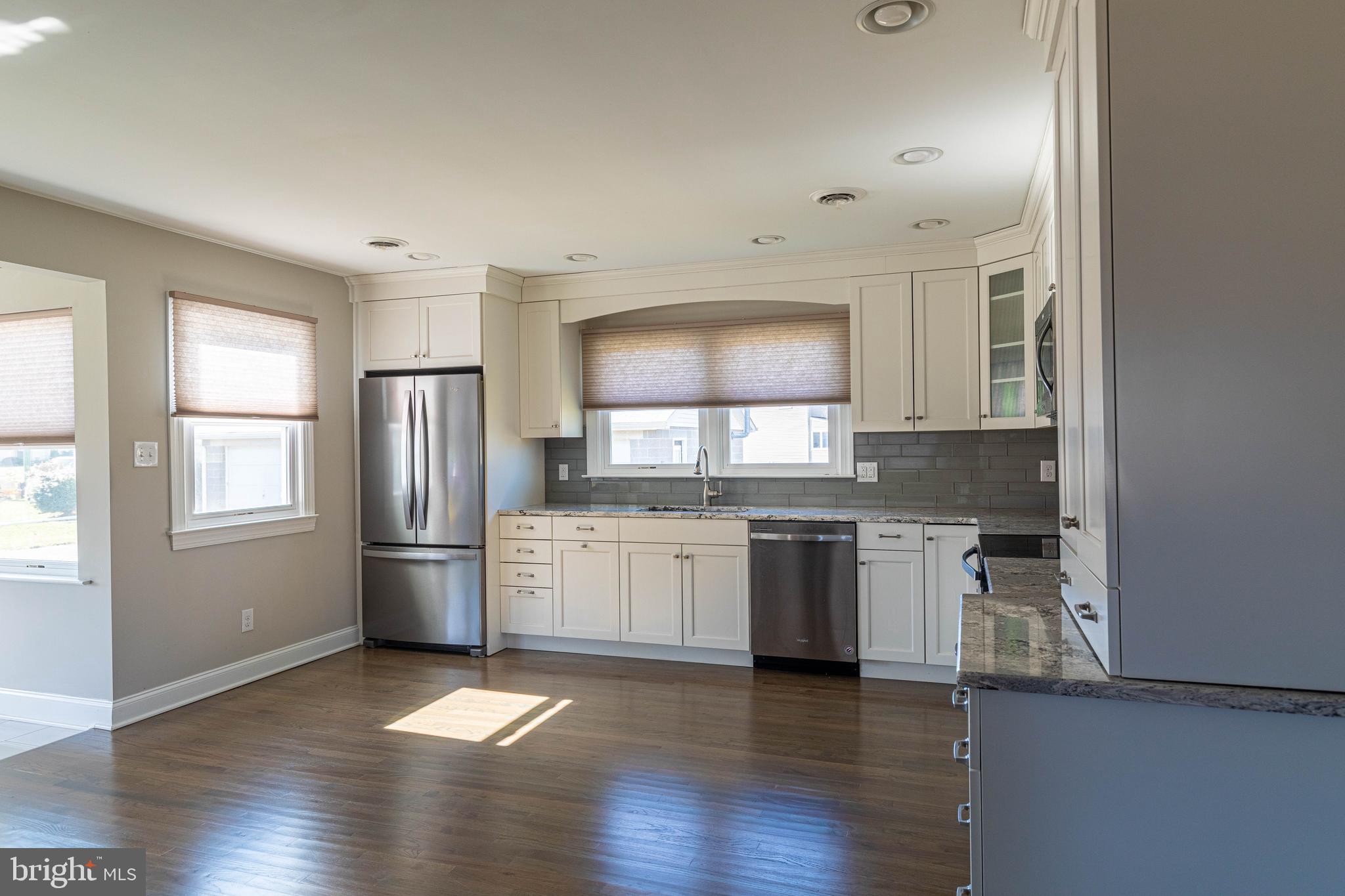 303 Eayrestown Road Southampton, NJ 08088 - Photo 5 of 18