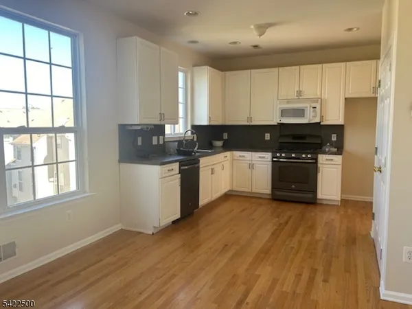 $3,900 | 209 Winding Hill Drive, Hackettstown, NJ 07840