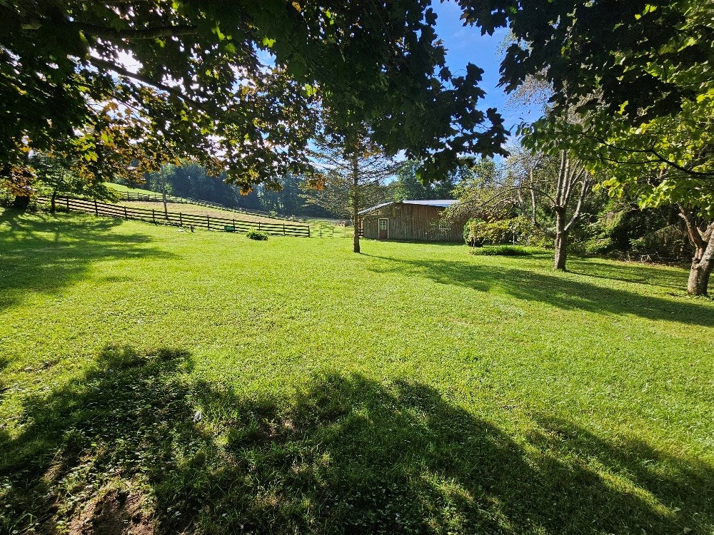 133 Soapstone Road Galax, VA 24333 - Photo 48 of 49 Gallery Image 48