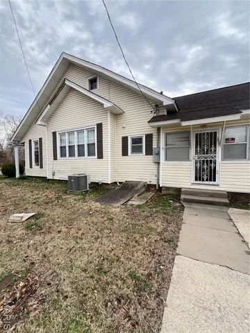 $69,999 | 700 Carleton Avenue, Caruthersville, MO 63830