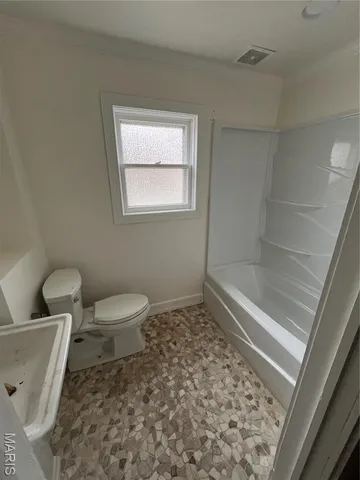 $69,999 | 700 Carleton Avenue, Caruthersville, MO 63830