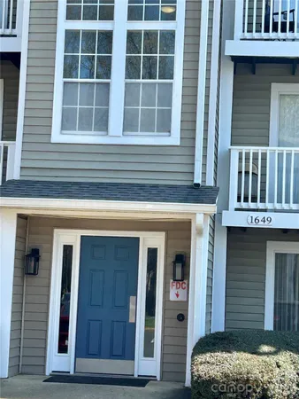 $208,000 | 1649 Arlyn Circle, Unit K, Charlotte, NC 28213