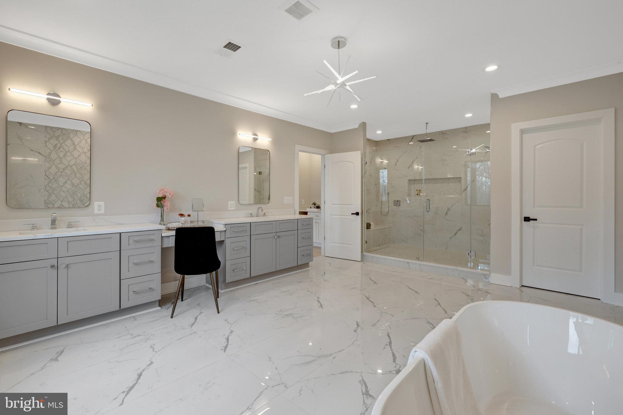 7916 Lewinsville Road McLean, VA 22102 - Photo 43 of 100 spacious bathroom