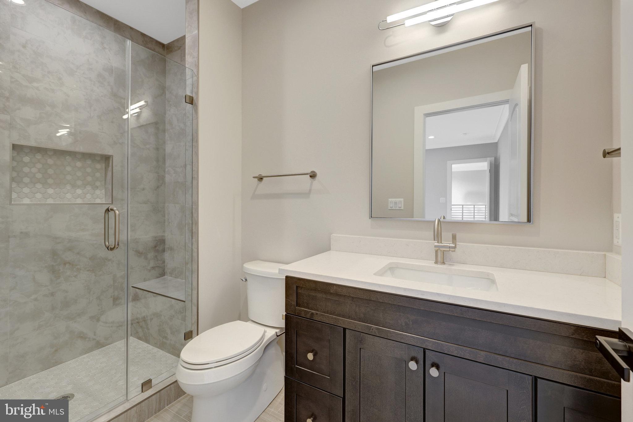 7916 Lewinsville Road McLean, VA 22102 - Photo 58 of 100 Bedroom with bathroom