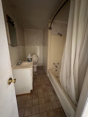 $129,000 | 426 Craig Street, Craigsville, VA 24430