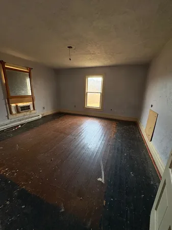 $129,000 | 426 Craig Street, Craigsville, VA 24430