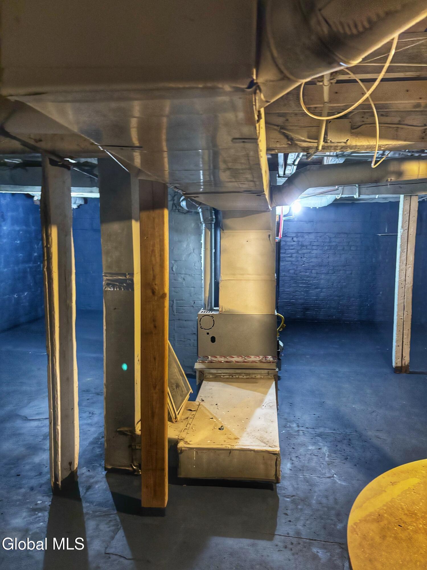 1133 Cutler Street Schenectady, NY 12303 - Photo 13 of 17 IMG_2791