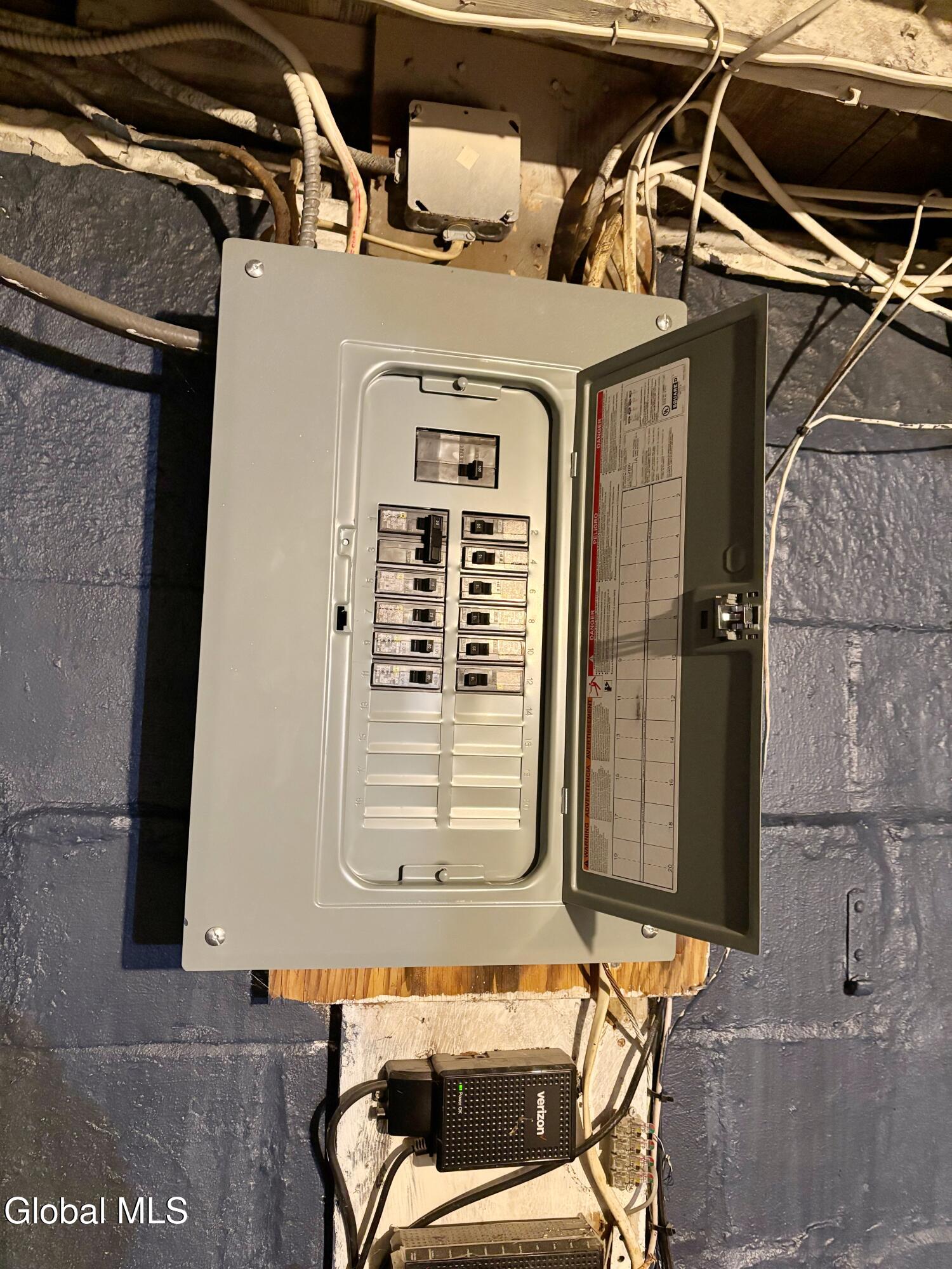 1133 Cutler Street Schenectady, NY 12303 - Photo 15 of 17 IMG_2702