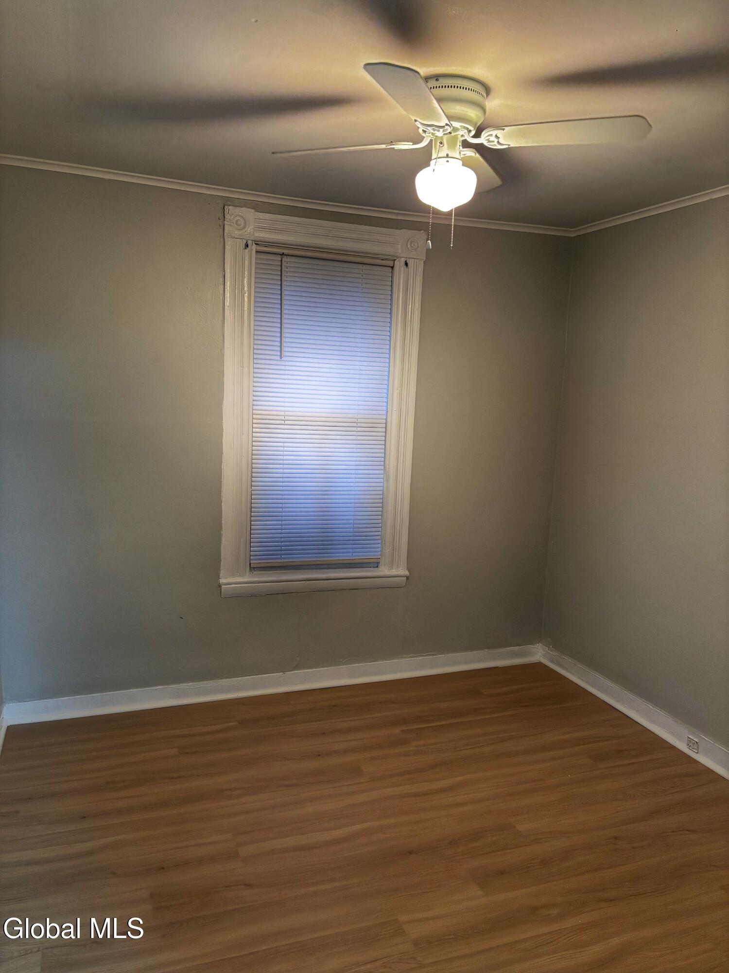 1133 Cutler Street Schenectady, NY 12303 - Photo 4 of 17 IMG_2779