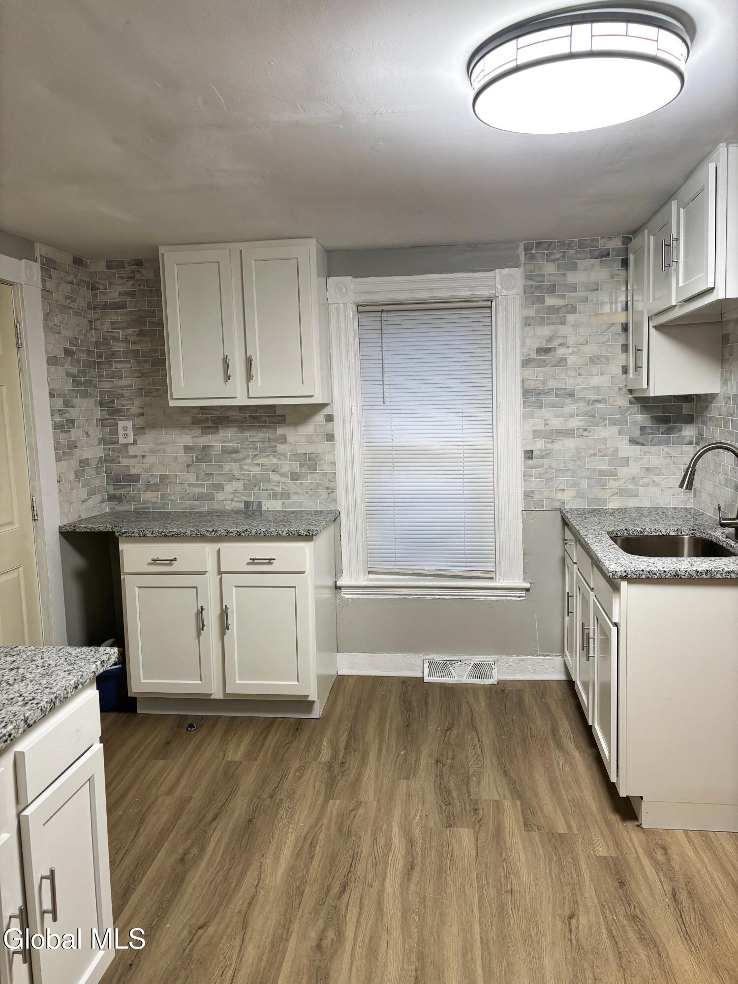 1133 Cutler Street Schenectady, NY 12303 - Photo 6 of 17 IMG_2782