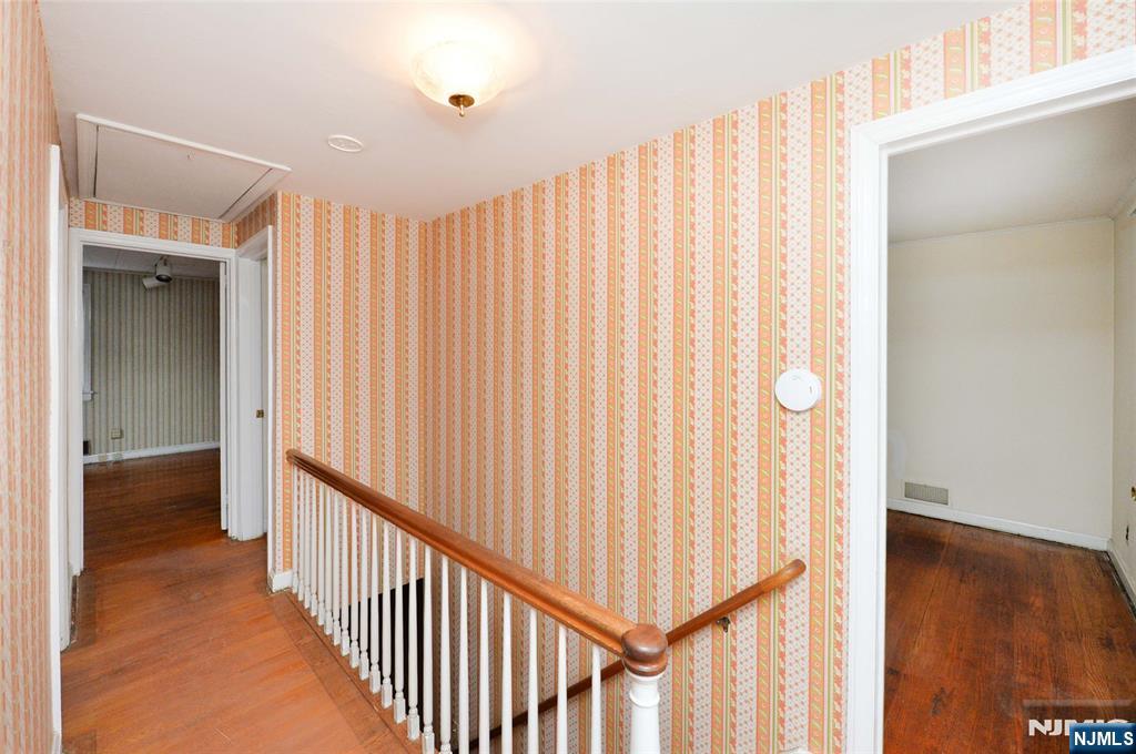 44 Jasper Avenue Teaneck, NJ 07666 - Photo 10 of 23