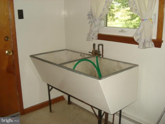 17949 College Road Hagerstown, MD 21740 - Photo 19 of 29 Interior (General)