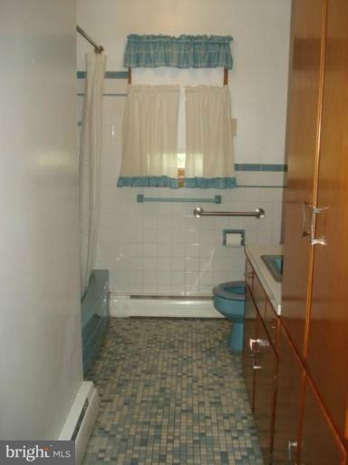 17949 College Road Hagerstown, MD 21740 - Photo 26 of 29 Bath