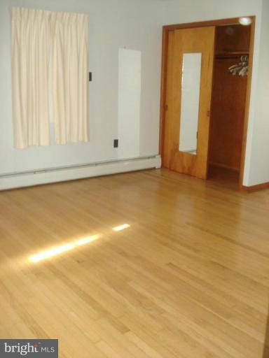 17949 College Road Hagerstown, MD 21740 - Photo 9 of 29 Bedroom (Master)