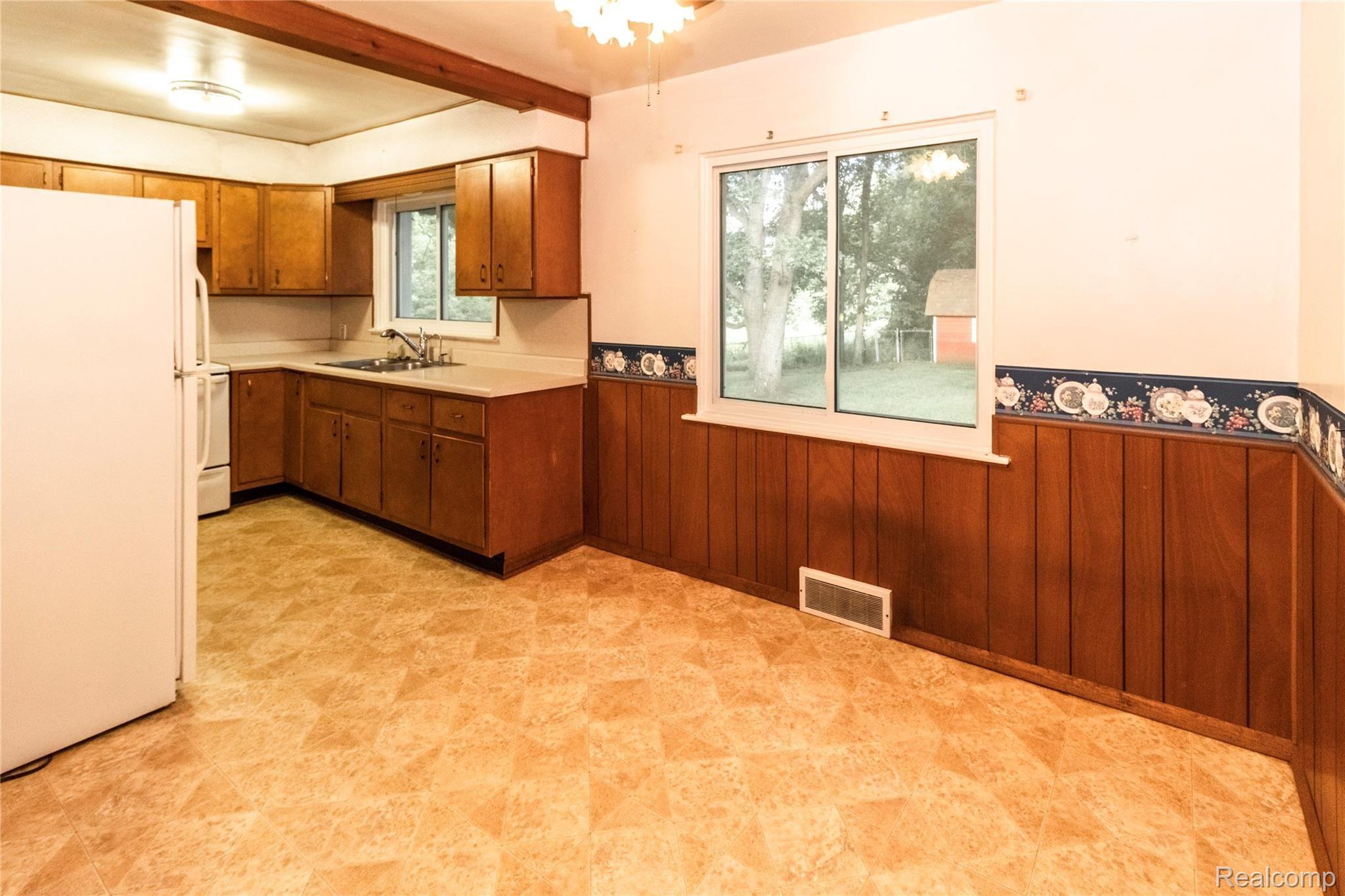 1759 Millville Road Lapeer, MI 48446 - Photo 6 of 23 Dining Room (2).jpg