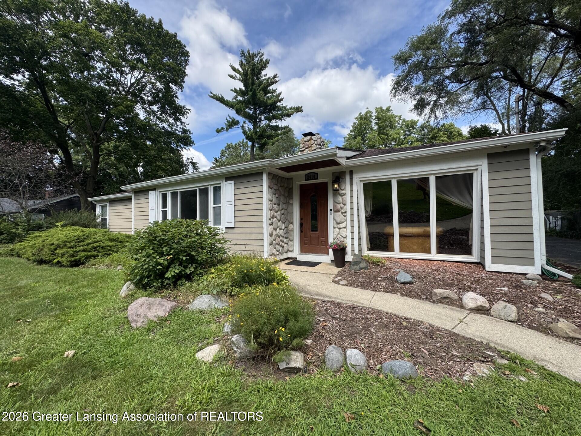 2410 Mt Hope Road Okemos, MI 48864 - Photo 2 of 3 f130a343-1ccf-440b-bf8a-d53a3bc42480